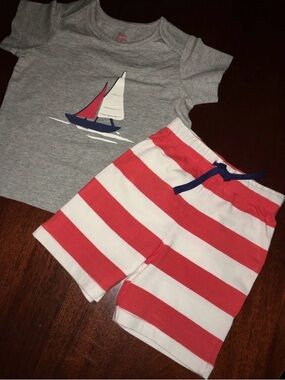 Mini Boden Gray Tee and Red-White Striped Shorts Kids Matching Set 12-18 M